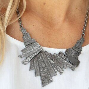 $5 for $25 ✨ NEW Silver Geometric Statement Necklace & Earring Set ✨